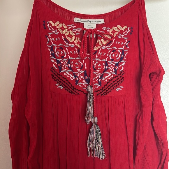 American Rag cold shoulder top M - Picture 2 of 6